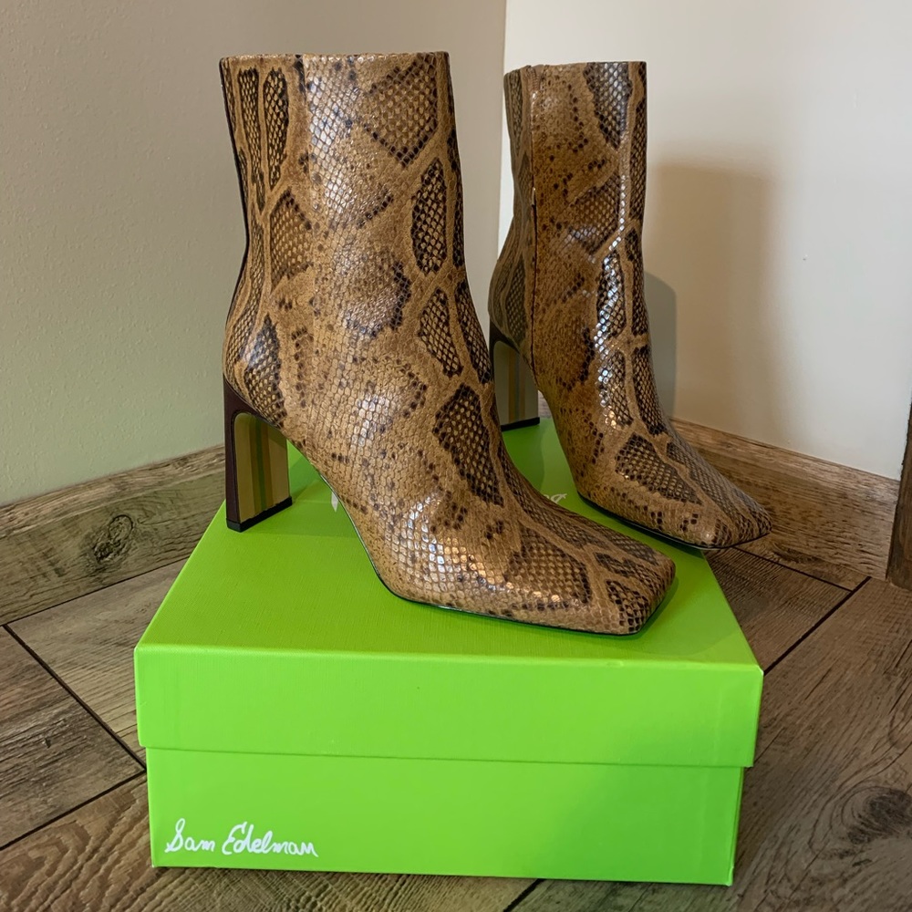 Sam Edelman Anika Ankle Bootie Cuoio Malbec Snake Size 9.5